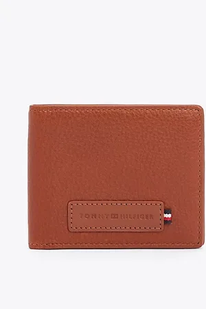 Tommy Hilfiger Premium Leather Bifold Wallet