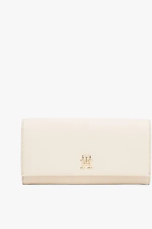Tommy Hilfiger Flap Closure Wallet