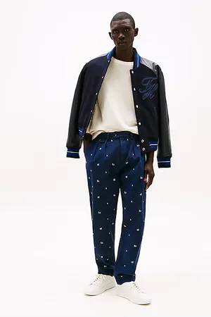 Tommy Hilfiger Greenwich Flag Embroidery Tapered Leg Chinos