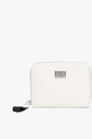 Tommy Hilfiger Logo Plaque Zip-Around Wallet