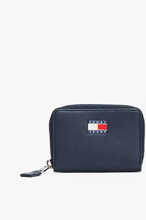 Tommy Hilfiger Essential Zip-Around Wallet