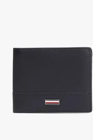 Tommy Hilfiger Corporate Leather Bifold Wallet