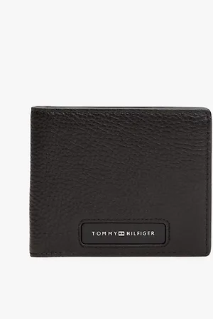 Tommy Hilfiger Corporate Leather Bifold Wallet