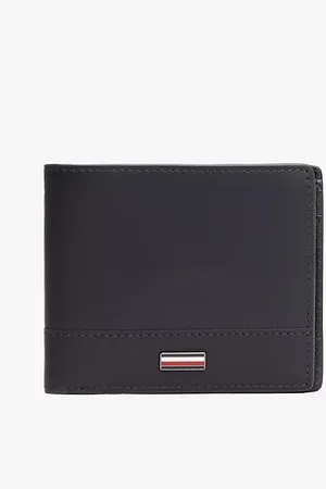 Tommy Hilfiger Corporate Leather Bifold Wallet