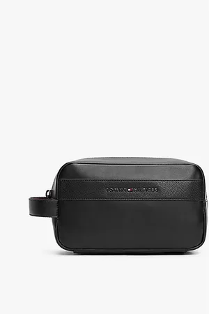 Tommy Hilfiger Corporate Metal Logo Washbag