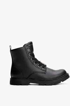 Tommy Hilfiger Lace-Up Cleat Ankle Boots
