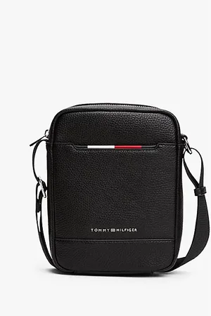 Tommy Hilfiger Metal Logo Crossbody Reporter Bag
