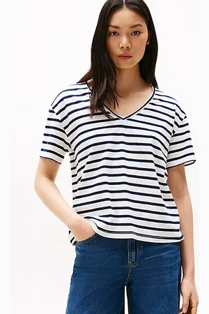 Tommy Hilfiger Relaxed Linen Blend V-Neck T-Shirt