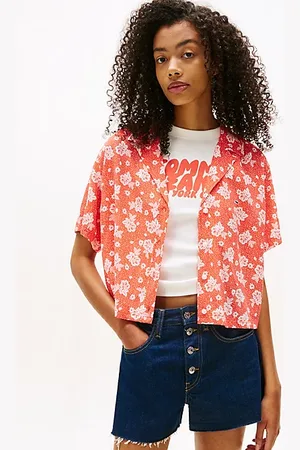 Tommy Hilfiger Cropped Print Short Sleeve Shirt