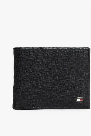Tommy Hilfiger Enamel Flag Leather Bifold Wallet