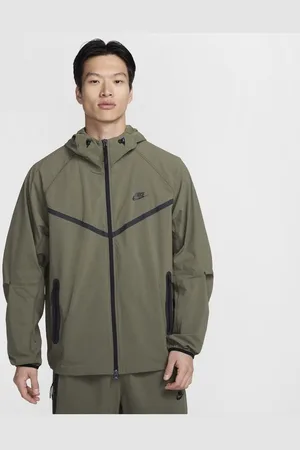 Nike Tech