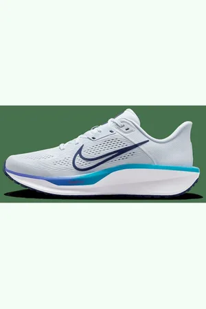 Nike Quest 6