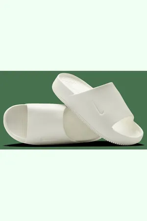 Nike Calm Women