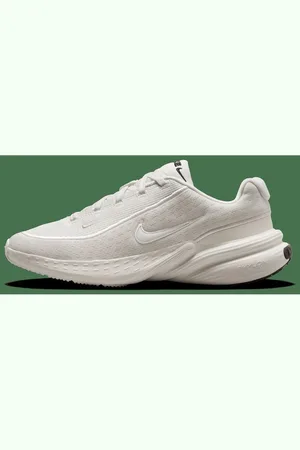 Nike Uplift SC