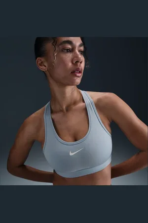 Nike Swoosh Medium Support