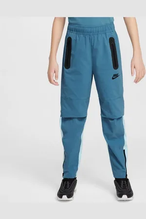 Nike Tech