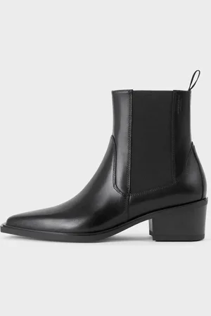 Vagabond 35