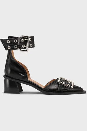 Ganni Feminine Buckle Open Cut Pump Naplack EUR 36