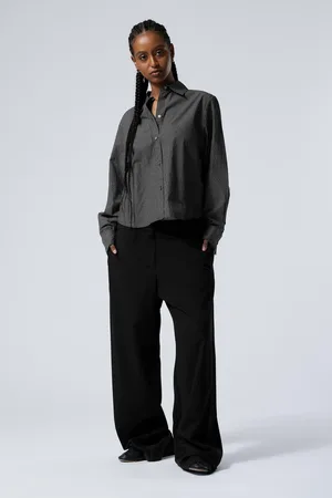 Weekday Relaxed Cropped Long-Sleeved Cotton Shirt