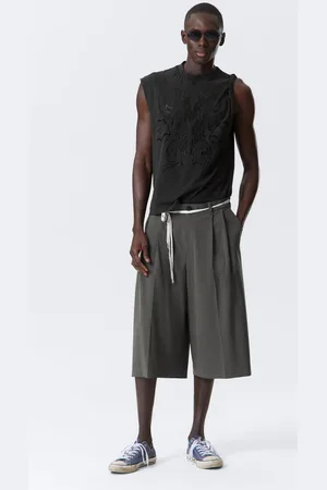 Weekday Loose Fit Pleated Suit Shorts