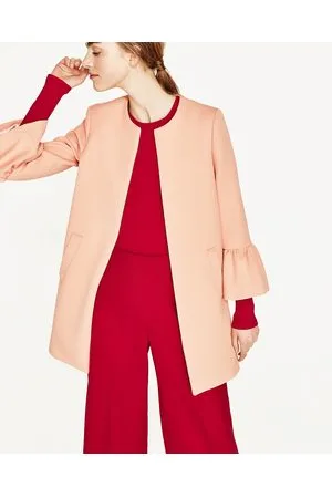 Og frakker frakker for kvinder fra Zara |